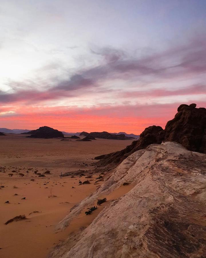 Wadi Rum Quiet Village Camp Exterior foto